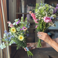Load image into Gallery viewer, Bridesmaid Bouquets
