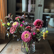 Load image into Gallery viewer, Moody Mauves