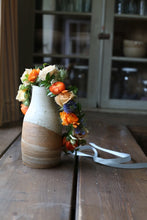 Load image into Gallery viewer, Flower Crown
