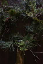 Load image into Gallery viewer, Winter Wreath